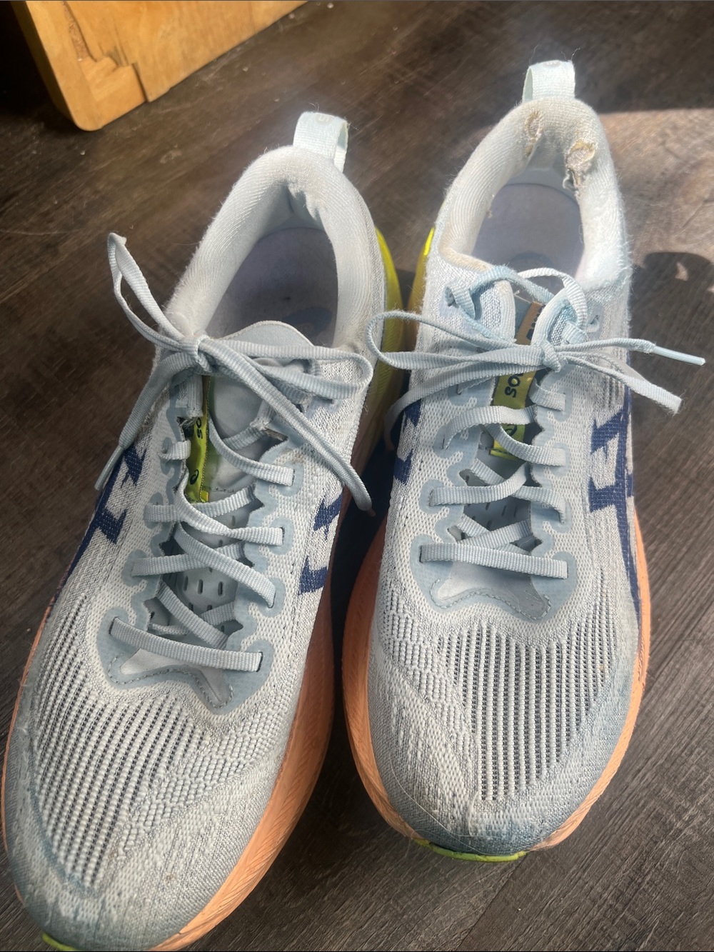 Asics Superblast 2 men’s 8.5 Paris Edition